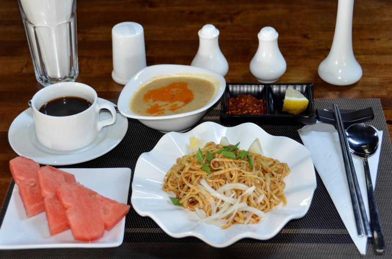Seoul Hotel Myanmar Gyogon Zimmer foto